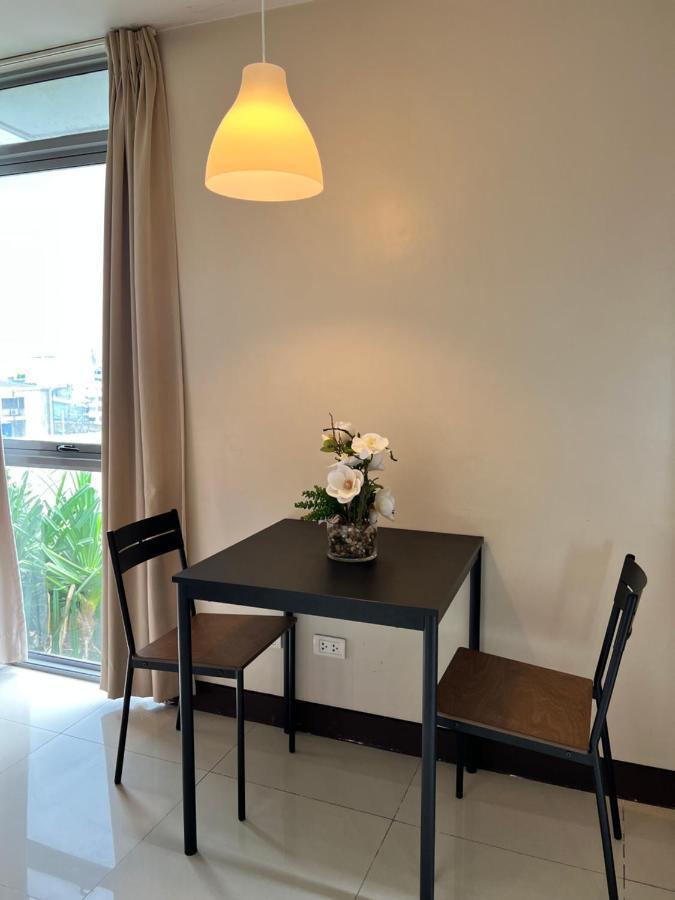 Manhattan Heights Tower D Aparthotel Manila Luaran gambar