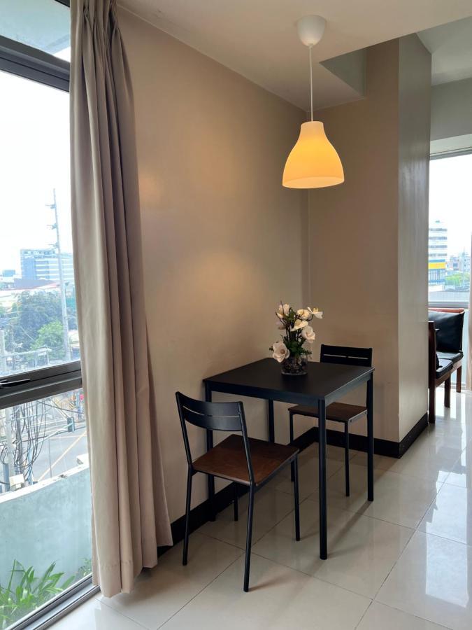 Manhattan Heights Tower D Aparthotel Manila Luaran gambar